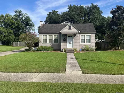 58345 Elm St, Plaquemine, LA 70764