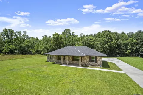 Exterior - 7151 Dyer Rd, Baker, LA 70714 photo 2 of 3