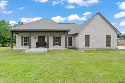 31924 Cane Market Rd, Walker, LA 70785