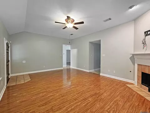 Living - 20102 Garland St, Covington, LA 70435 photo 1 of 2