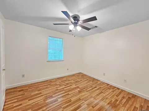 Bedroom - 20102 Garland St, Covington, LA 70435 photo 2 of 3