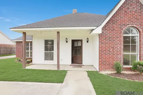 Exterior - 13535 Prairie, Walker, LA 70785 photo 3 of 5