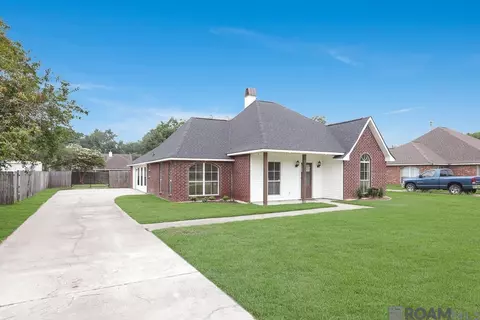 Exterior - 13535 Prairie, Walker, LA 70785 photo 2 of 5