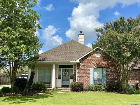 18262 Lake Myrtle Dr, Baton Rouge, LA 70817