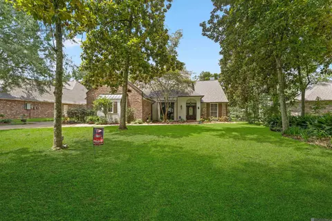 5730 N Shore Dr, Baton Rouge, LA 70817