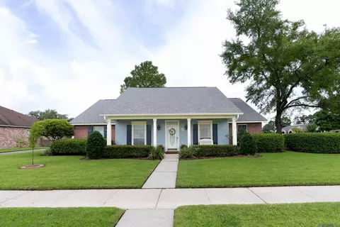 6057 Snowden Dr, Baton Rouge, LA 70817