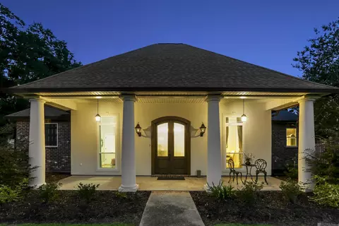 16126 Acadia Dr, Prairieville, LA 70769