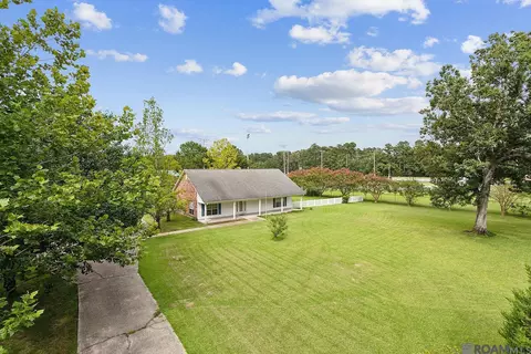 18930 King George Bay Rd, Livingston, LA 70754