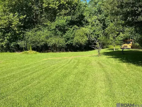 352 Genola Rd, Clinton, LA 70722