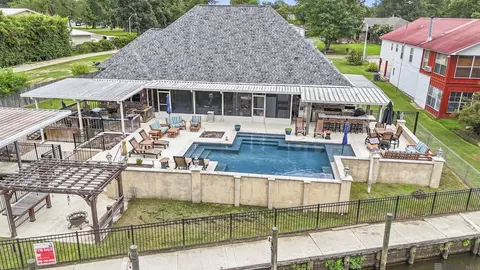 20643 Buns Ln, Springfield, LA 70462 photo 32