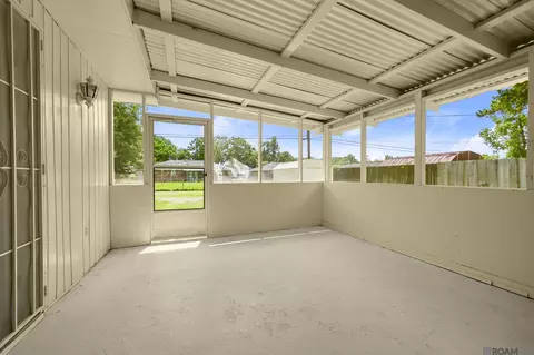 Exterior - 208 Sherron Ave, Baker, LA 70714 photo 1 of 4