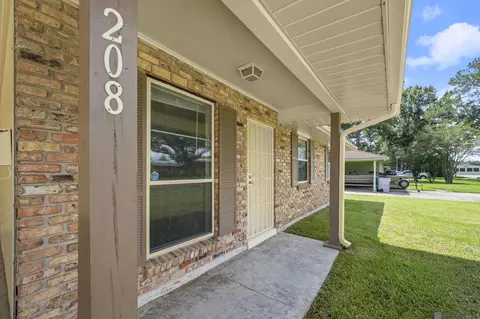 Exterior - 208 Sherron Ave, Baker, LA 70714 photo 4 of 4