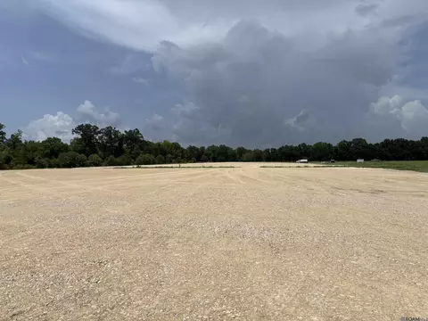 6549 Bowden Rd, Darrow, LA 70725