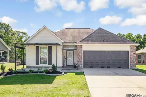 27160 Woods Edge Ln, Walker, LA 70785 photo 1