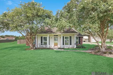 24645 Rolling Mdw, Denham Springs, LA 70726