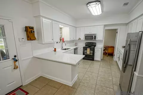 33917 Weiss Rd, Walker, LA 70785 photo 5