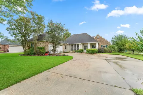 15383 Ryan Ave, Prairieville, LA 70769