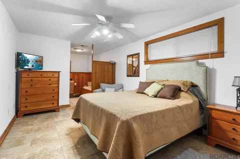 Bedroom - 32063 Oneal Dr, Springfield, LA 70462 photo 1 of 2