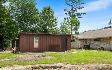 Exterior - 32063 Oneal Dr, Springfield, LA 70462 photo 4 of 4