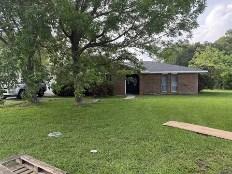 815 Magazine St, Lake Charles, LA 70607
