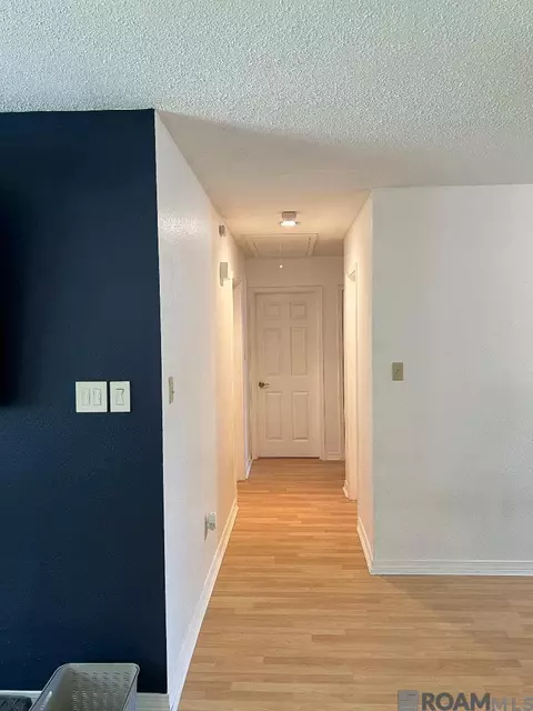 Entry Way - 151 Lakewood Dr, Luling, LA 70070 photo 2 of 2