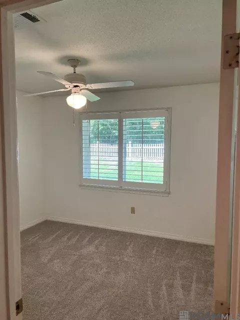 Bedroom - 151 Lakewood Dr, Luling, LA 70070 photo 7 of 7