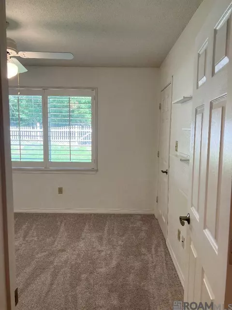 Bedroom - 151 Lakewood Dr, Luling, LA 70070 photo 6 of 7