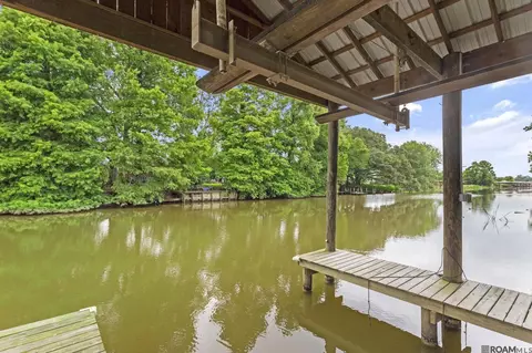 12423 Pecan Island Rd, Jarreau, LA 70749