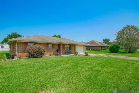 59012 Obier St, Plaquemine, LA 70764