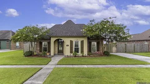 3121 Parish Rd, Thibodaux, LA 70301