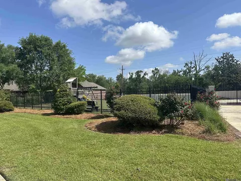 5549 Coldwater Creek Ct, Baton Rouge, LA 70808