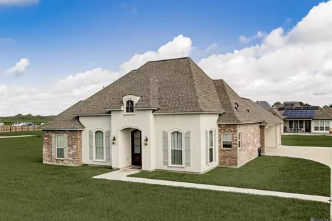 105 Andrew St, New Roads, LA 70760