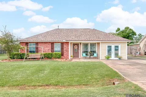 10082 Lexington Dr, Denham Springs, LA 70706