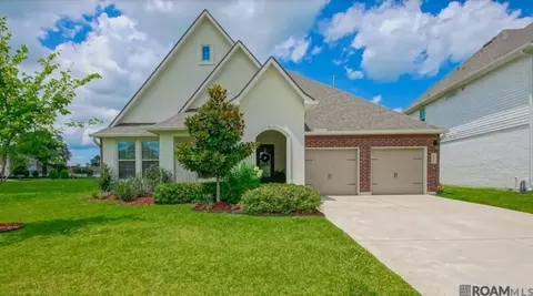 58910 April Ln, Plaquemine, LA 70764
