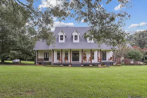 5585 La Hwy 966, Saint Francisville, LA 70775