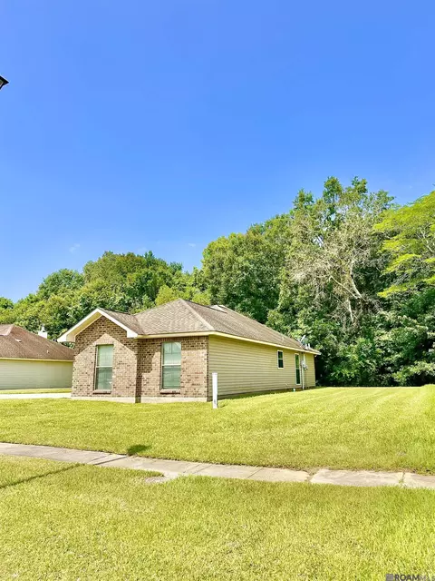 705 Chemin Dr, Baker, LA 70714 photo 2