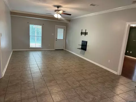 705 Chemin Dr, Baker, LA 70714 photo 3