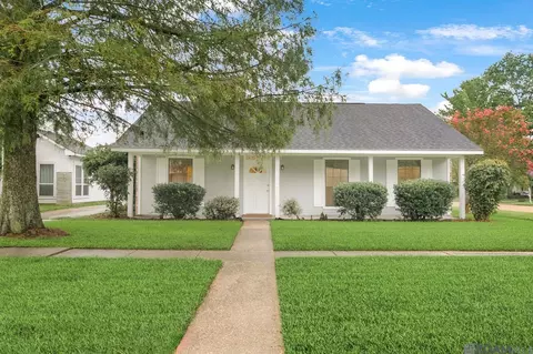 787 Hadley Dr, Baton Rouge, LA 70820