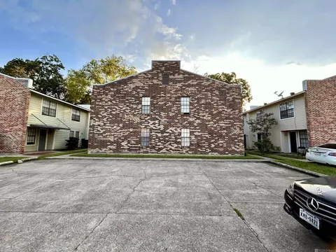 4342 Rue De Belle Maison # 8, Baton Rouge, LA 70809