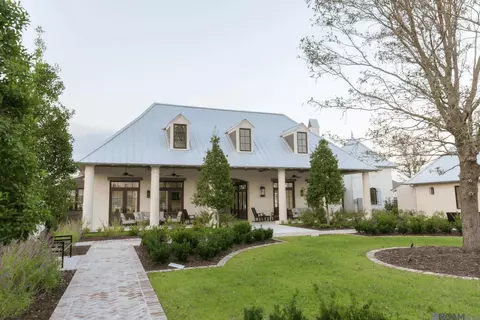 1615 Rouzan Ave, Baton Rouge, LA 70808