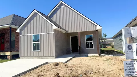 417 S Iberville Ave, Gonzales, LA 70737
