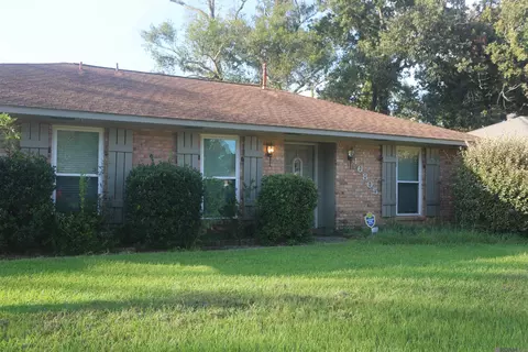 16805 Stephanie Ave, Baton Rouge, LA 70819