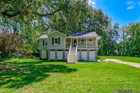 1380 Benton Ln, Denham Springs, LA 70726