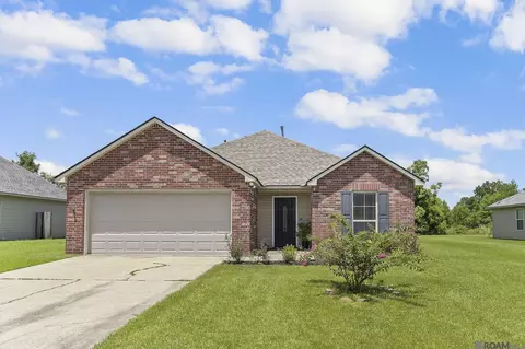 39474 Old Cornerstone Ct, Prairieville, LA 70769