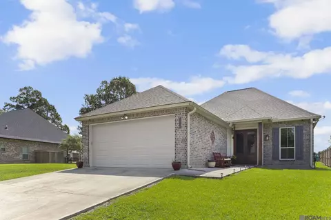 13114 Cedar Pointe Dr, Saint Francisville, LA 70775