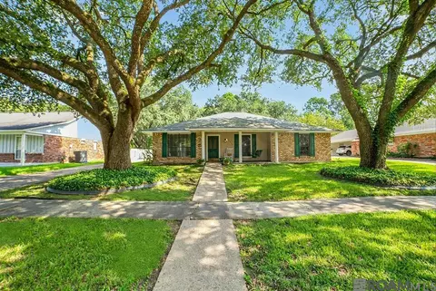 14641 Stoneberg Ave, Baton Rouge, LA 70816