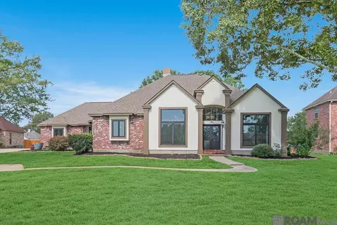 1030 Pompey Dr, Baton Rouge, LA 70816