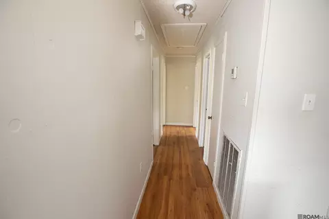 Entry Way - 607 Maureen Dr, Baker, LA 70714 photo 1 of 1