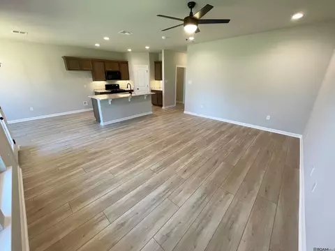32508 White Bloom Ln, Walker, LA 70785 photo 4