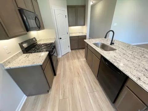 32508 White Bloom Ln, Walker, LA 70785 photo 6